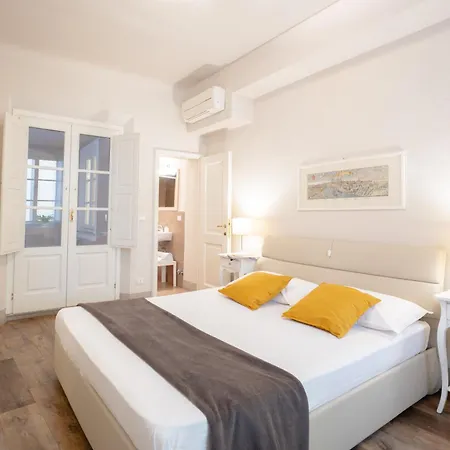 Lanfranchi Deluxe Apartment